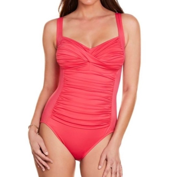 Trimshaper Other - TrimShaper Avery Tummy Control Suit sz 10